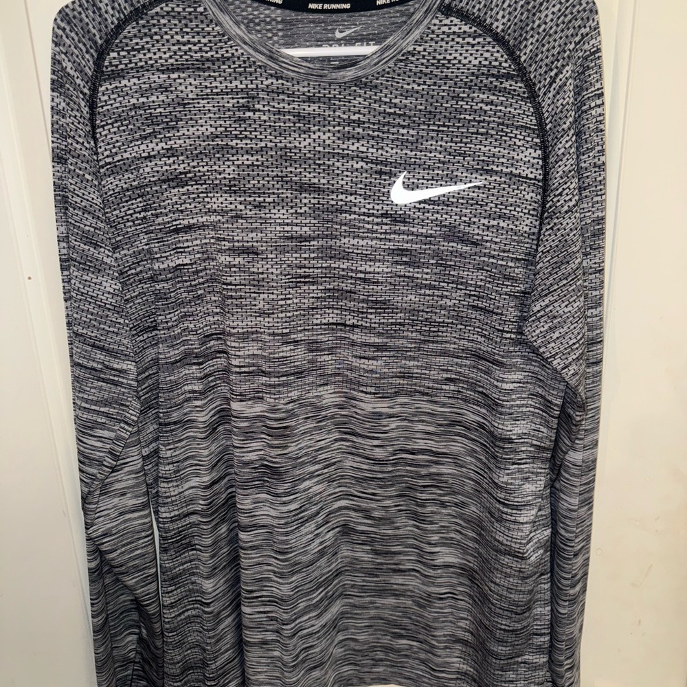 Nike Men's Gray Running Shirt
